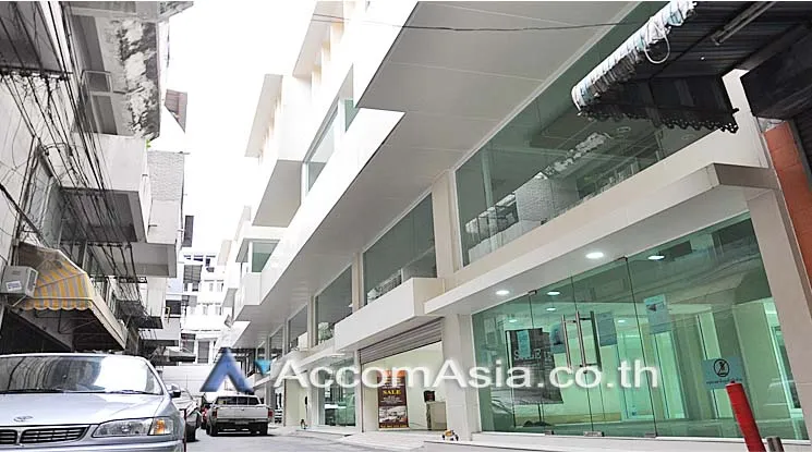 unit Office space For Sale in Silom, Bangkok  near BTS Sala Daeng (AA13149)